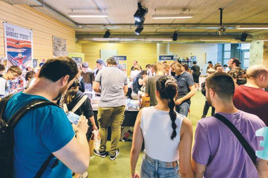 Η Κρήτη ψηφίζει κόμικς