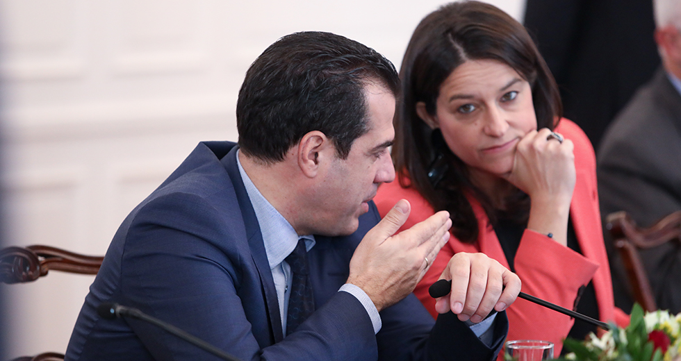 Την παραίτηση Κεραμέως και Πλεύρη ζητά ο ΣΥΡΙΖΑ-Π.Σ.