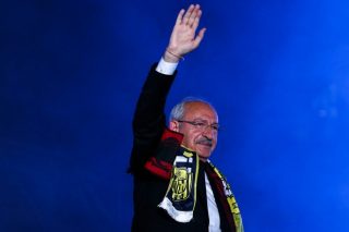Ο Κιλιτσντάρογλου ντύθηκε… Ερντογάν
