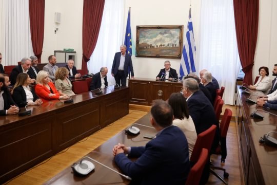 Τα μηνύματα Κουτσούμπα στην «πρεμιέρα» της Κ.Ο. του ΚΚΕ