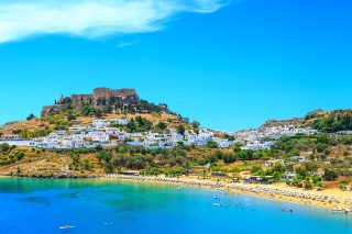 Επαρχία καλεί Αθήνα