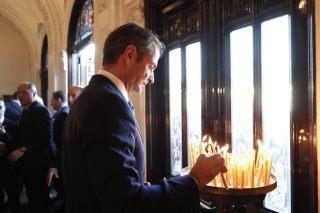 Δάκρυσε η εικόνα του Κυριάκου στα ΜΜΕ
