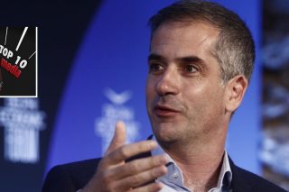 Μόνο ο Μπακογιάννης μπορεί να πολλαπλασιάσει το Επτά επί Θήβας