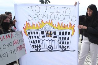Πώς ψηφίζει η νέα γενιά των αντιφάσεων μετά τα Τέμπη