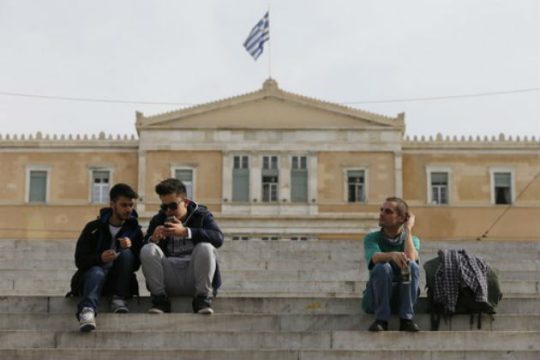 Τι λένε οι νέοι για τη συμμετοχή τους στην εκλογική διαδικασία