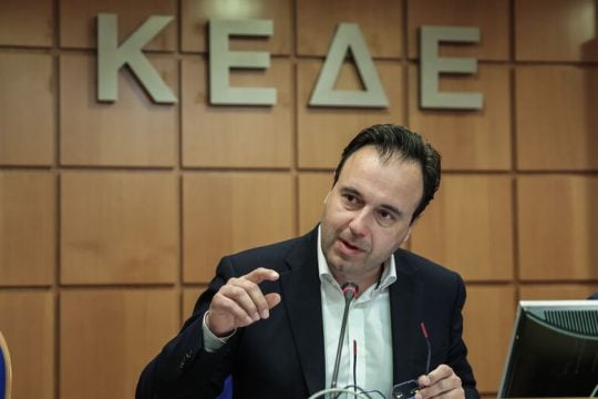 Ποιος έθιξε τα ιερά τοτέμ;