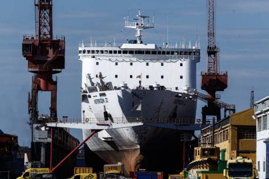 Τώρα η Επιθεώρηση Εργασίας εγγυάται ασφάλεια στις Ναυπηγοεπισκευαστικές Ζώνες