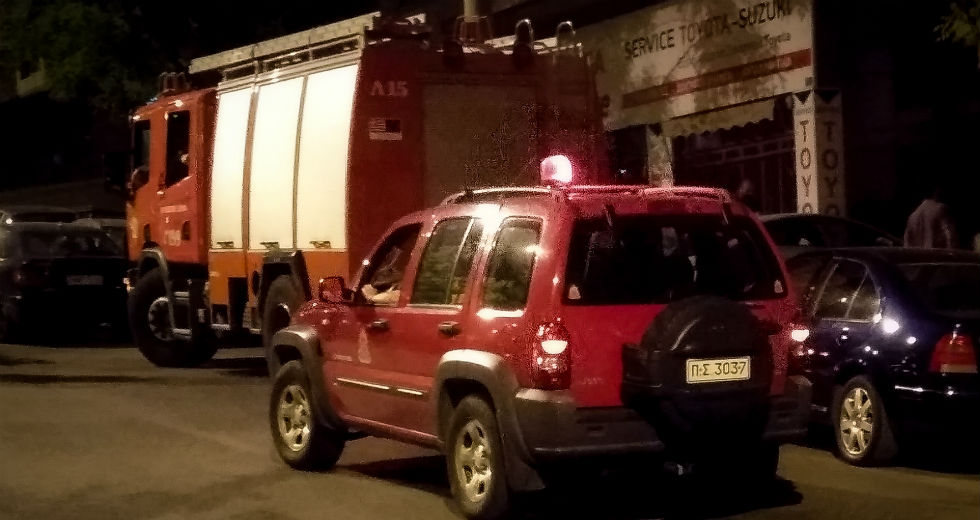 Δύο φωτιές τη νύχτα σε Ασπρόπυργο και Μεταξουργείο