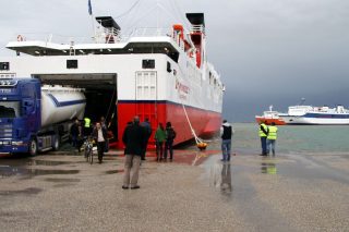 Καμπανάκι από ΠΕΝΕΝ για τις συνθήκες μεταφοράς φορτηγών
