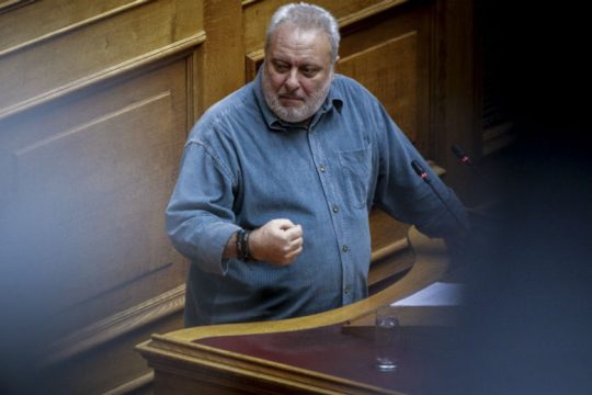 Εκπαιδευτικοί «καθάρματα», «σκουλήκια», «αλήτες», «αρχιμαφιόζοι»!