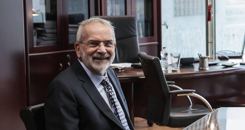 Yπηρεσιακός πρωθυπουργός ο Ιωάννης Σαρμάς