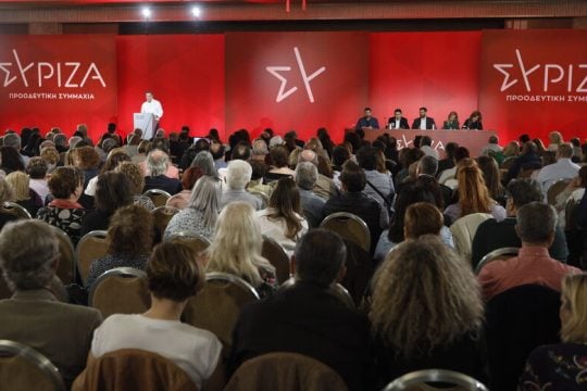 Με νέα πρόσωπα στη δεύτερη εκλογική μάχη