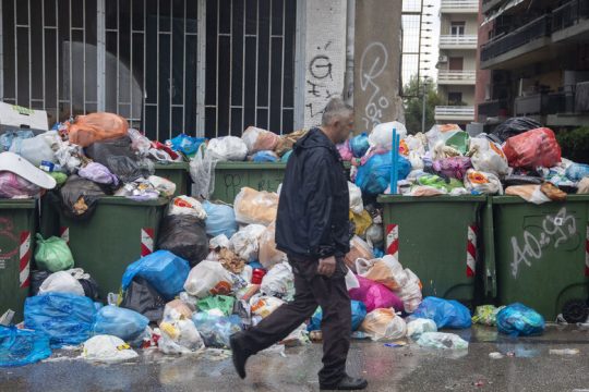 Θεσσαλονίκη: υπό διάλυση η υπηρεσία καθαριότητας