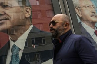 Τουρκία: Αγωνία για την επόμενη μέρα των εκλογών
