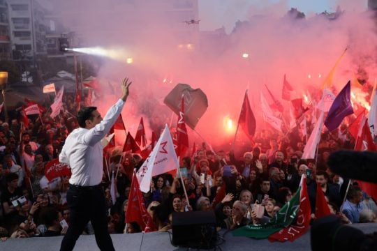 Η ομιλία του Αλ. Τσίπρα στο Σύνταγμα [ LIVE ]
