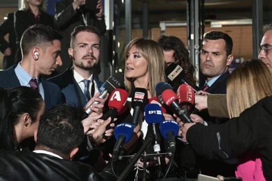 Μόνο η Ράνια Τζίμα κάπως
