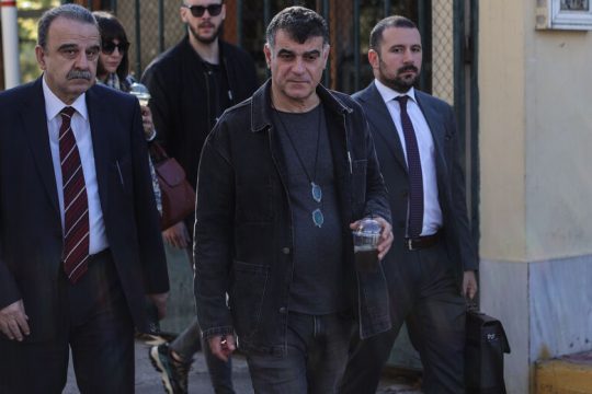 Αθώοι Βαξεβάνης και Ανδριανόπουλος για την υπόθεση με τη σύζυγο Στουρνάρα