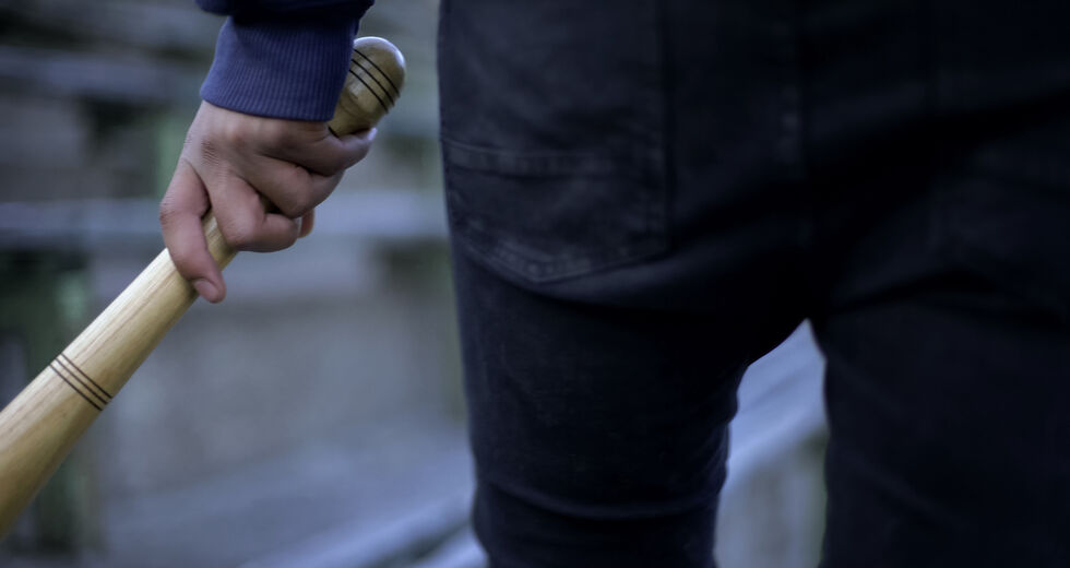 Στο εδώλιο τρεις ανήλικοι για ξυλοδαρμό μαθητών λυκείου στον Βόλο