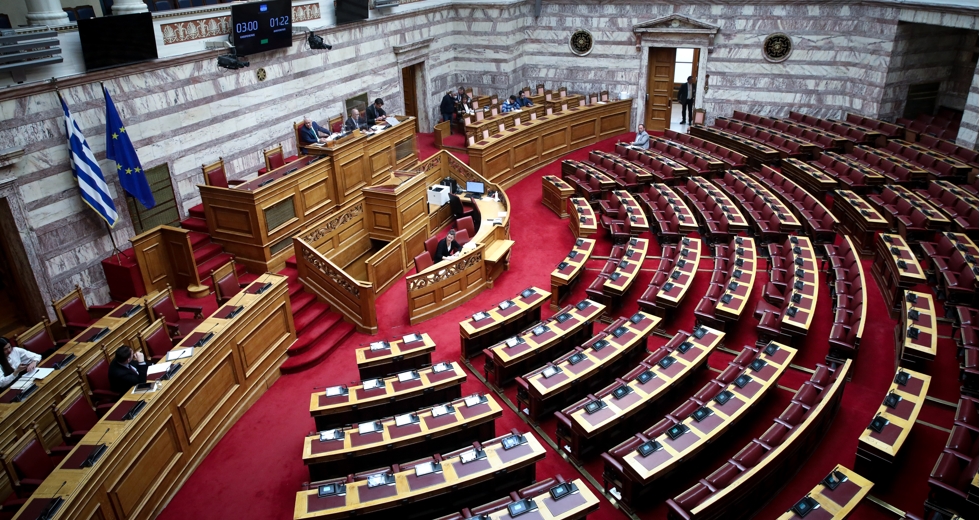 Αναγκαία πολιτική αλλαγή για εκδημοκρατισμό της δημοκρατίας