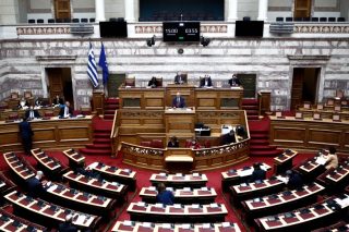 Με Ανδρέα, Πλαστήρα ή Παπάγο;