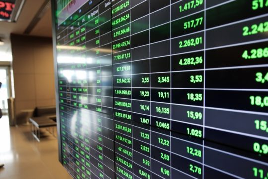 Μες στην καλή χαρά οι αγορές για την Ελλάδα