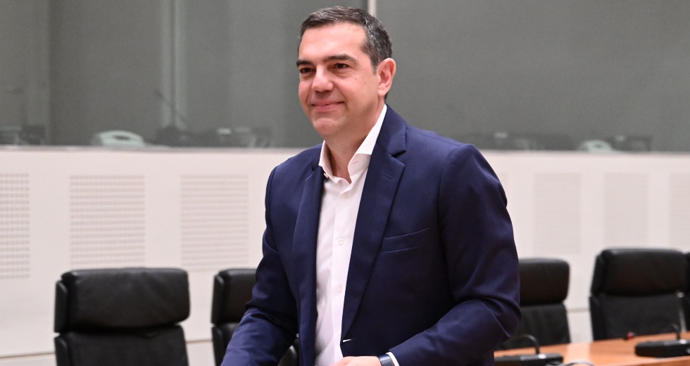 Συγκλονισμένος ο κόσμος της Αριστεράς με την παραίτηση