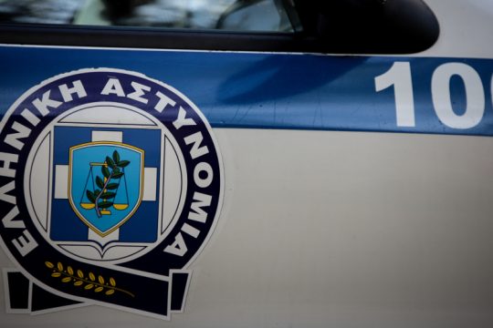 Νέες καταθέσεις «δένουν» τον αστυνομικό για βιασμούς και μαστροπεία