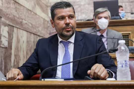 ΔΕΗ: Προς λειτουργικά κέρδη 1,2 δισ.