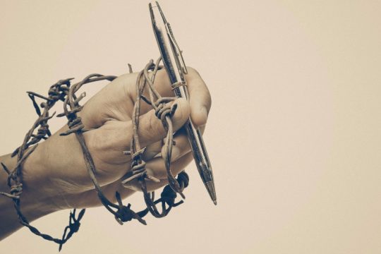 Πράξη… κακοποίησης της ελευθερίας του Τύπου