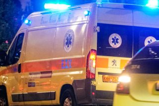 «Τραγικό να χάνουμε κόσμο για ένα ασθενοφόρο»