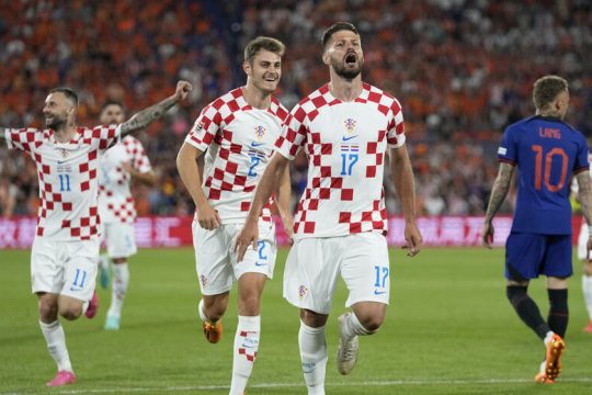 Εκαναν πάρτι στην παράταση