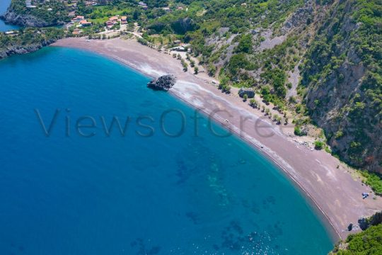 Πέντε παραλίες σε Αιγαίο και Ευβοϊκό