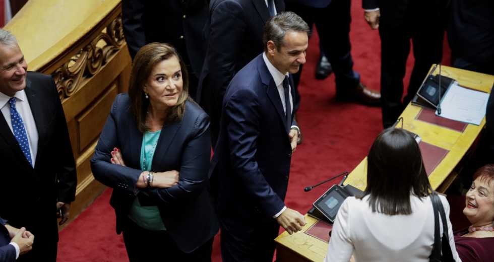Τεχνάσματα παλιάς Δεξιάς