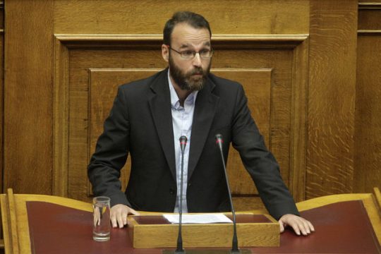 Γ. Γκιόκας: Πιο ισχυρό ΚΚΕ, όχι για σόου στη βουλή, αλλά για μάχες έξω στους λαϊκούς αγώνες
