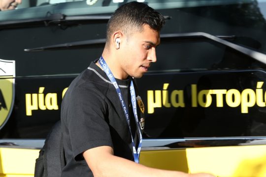Πρόταση για Πινέδα, αναμονή για Αραούχο