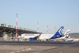 Απειλές αξίωσης αποζημιώσεων από τη Fraport