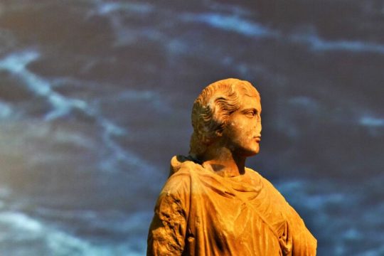 Η θεά του κυνηγιού Άρτεμις και το κυνηγόσκυλό της