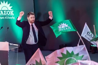 ΠΑΣΟΚ: διευκρινίσεις για τον ΕΝΦΙΑ, επίθεση στη Ν.Δ.
