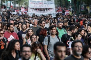 Οι πολιτικές αντινομίες και η ριζοσπαστική Αριστερά