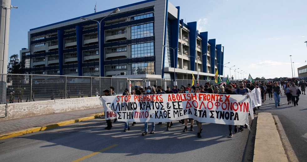 Νέα ερωτήματα αντί απαντήσεων έξι μέρες μετά το ναυάγιο