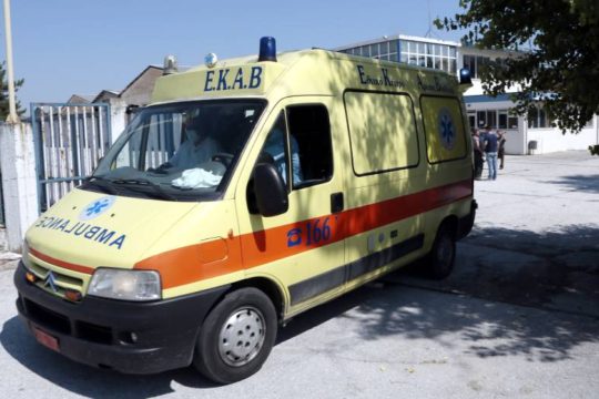 Πέθανε 19χρονη έγκυος στην Αττική – Άργησε το ΕΚΑΒ και τη μετέφερε σε ΚΥ