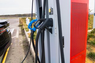 Η ναρκοθετημένη διαδρομή προς την καθαρή ενέργεια