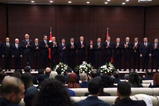 Στροφή στον «ορθολογισμό» για την τουρκική οικονομία