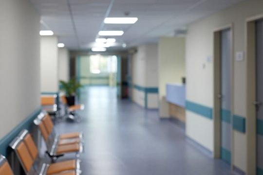 ΕΟΔΥ: Με υποχώρηση σε Covid-19 και γρίπη «έκλεισε» ο Μάιος