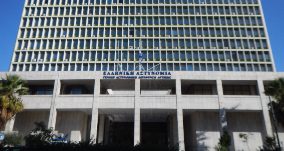 Δύο συλλήψεις τελικά, μετά το πογκρόμ στα Εξάρχεια - Κατηγορούνται και για υπόθαλψη εγκληματία