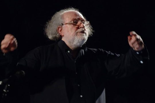 Το Twitter λέει «αντίο» στον Γιάννη Μαρκόπουλο