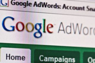 Διάσπαση του διαφημιστικού βραχίονα της Google εξετάζει η Κομισιόν
