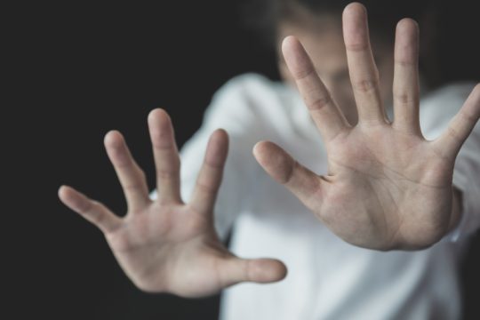 Παραδόθηκε ο αρχαιοφύλακας της Νισύρου – Αντιμέτωπος με βαρύτατες κατηγορίες