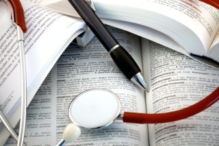 «Πόλεμος» σε μεταπτυχιακό της Ιατρικής του ΕΚΠΑ