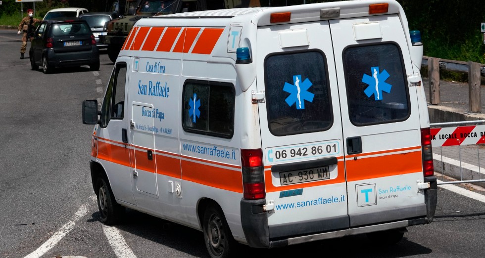 Βρήκαν πτώμα ανήλικης σε καρότσι λαϊκής στη Ρώμη
